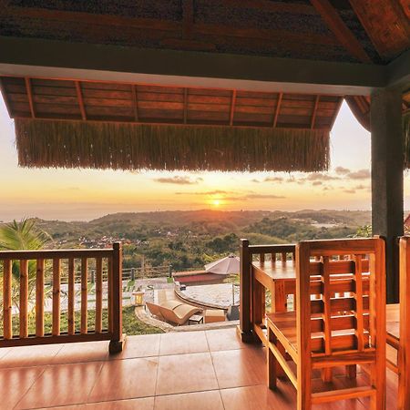 Batumadeg Sebuluh Sunset Hill酒店 外观 照片